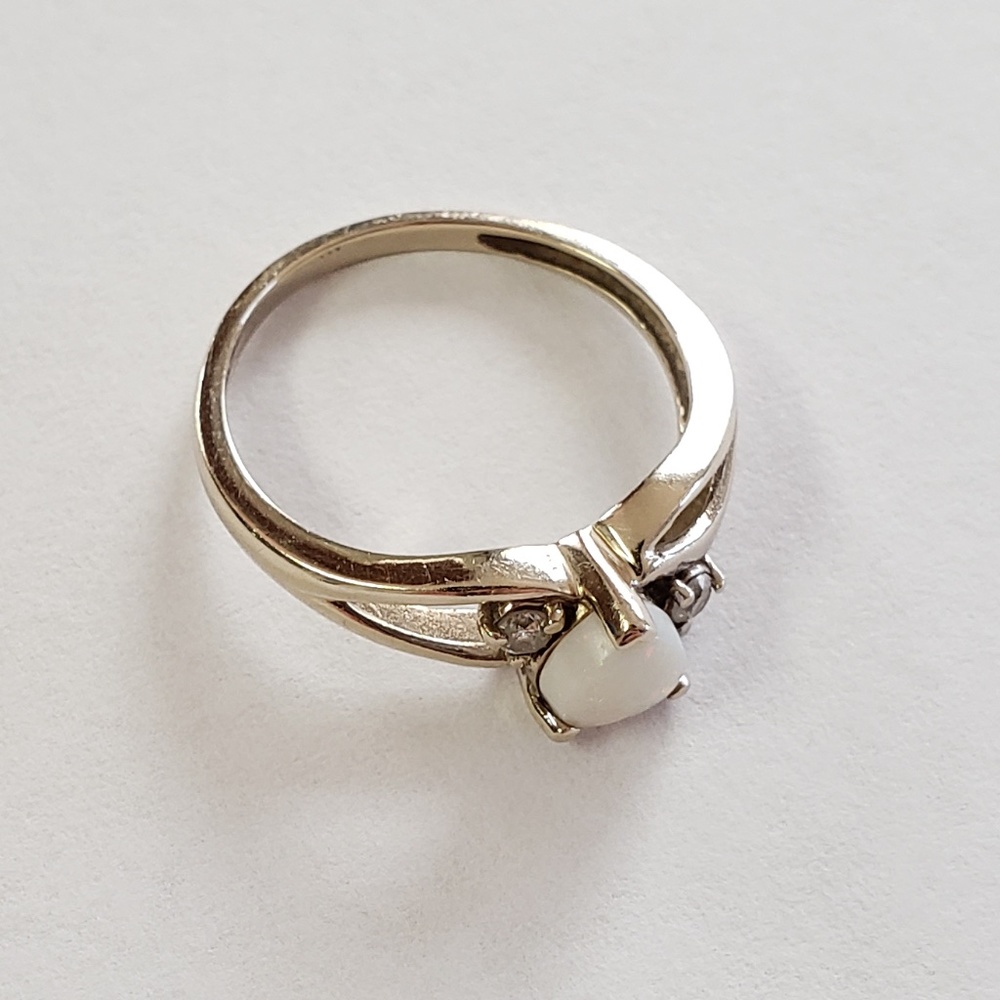 Beautiful Opal Diamonds 14 kt White Gold 6 Ring - Picture 12 of 16